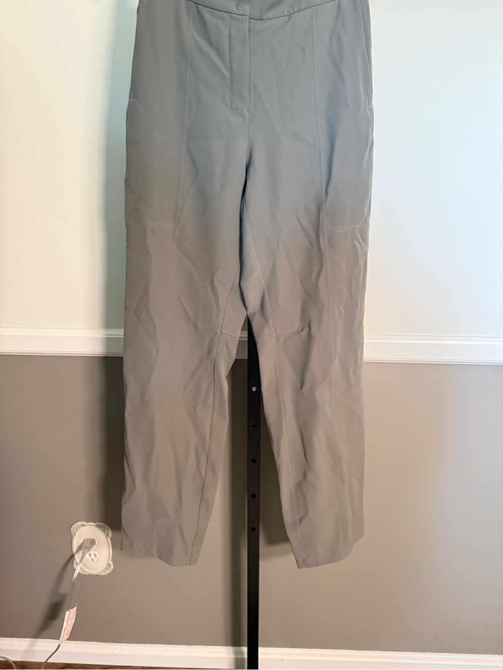 Lululemon Dynamic Days Travel Pant Grey Sage Size 26 Comfy Quick Dry Sleek Casua - Picture 7 of 9